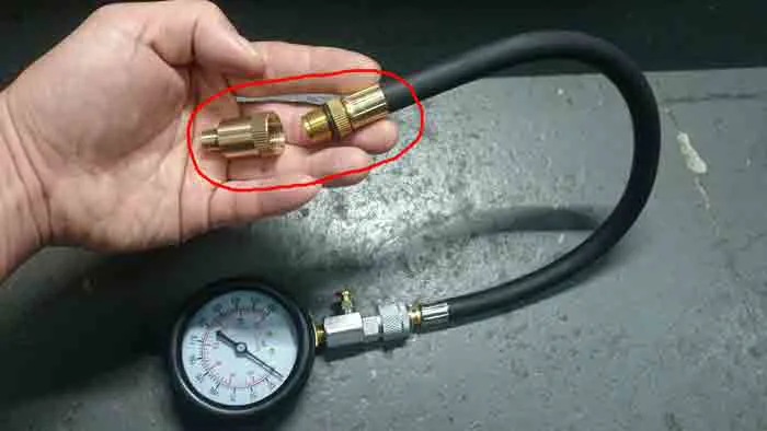 トゥデイaf61 原付のエンジン圧縮確認方法 エンジンコンプレッションゲージの使い方