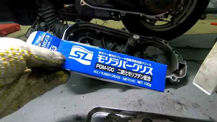 トゥデイAF67】キックが下りたまま戻らない症状の整備｜カッチカチやぞ