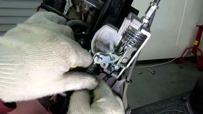 トゥデイAF67】リアブレーキワイヤー交換方法