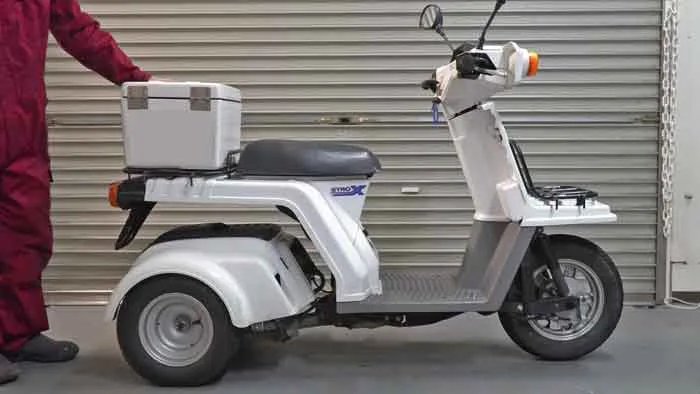 ジャイロX】最適なジャストビジネス用リアBOXはこれだ!!!郵政