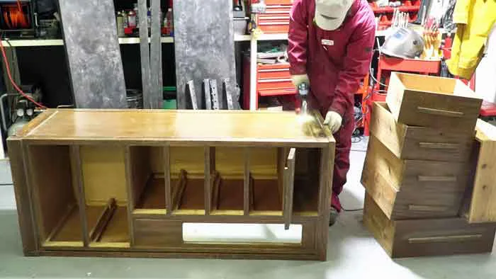 バイク用作業台を製作しよう 作業台エコｄｉｙ第 段 タンス引き出しその他改装編 解体 仕分け 切断 カンナ作業