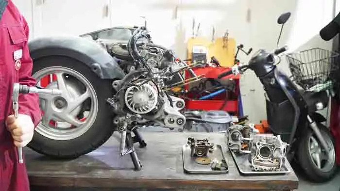 ベンリィ50】AA03腰上エンジンオーバーホール①｜外し方(バラシ)編